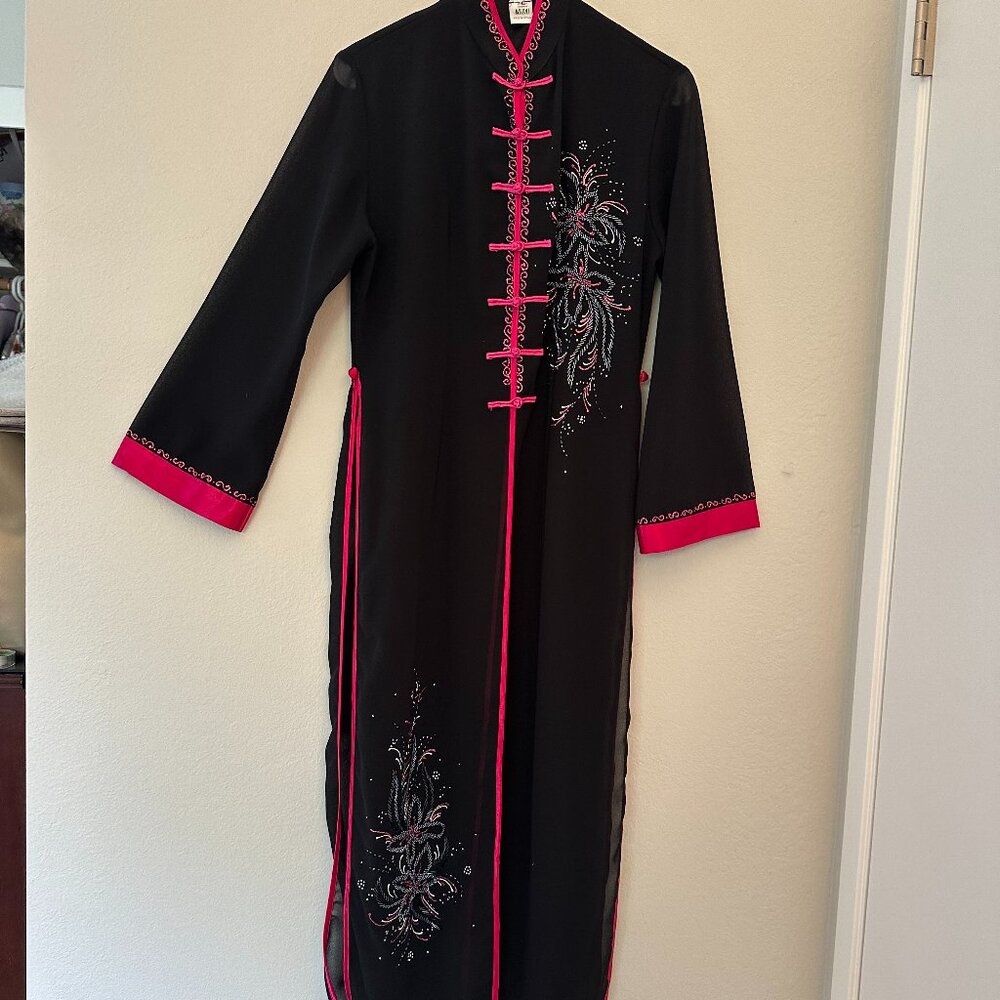 Mimi Asian Long Tunic Dress with Embroidered Flowers and Side Slits